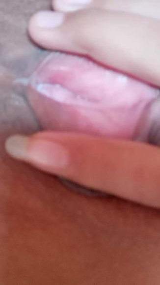ABG Dientot Sampai Njerit di Ruang Tamu