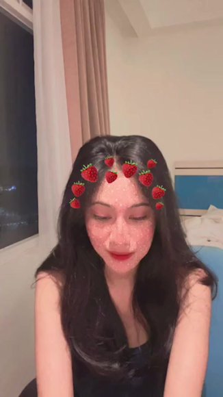 Janda Sange Main Jari Sambil Desah di Balkon