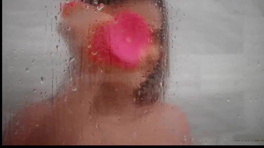 Janda Sange Ngentot Tanpa Ampun di Toilet Sekolah