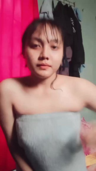Tante Montok Ngentot Tanpa Ampun di Balkon