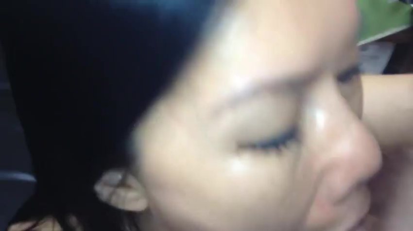 Janda Sange Ngewe Bareng Pacar di Kamar Kos