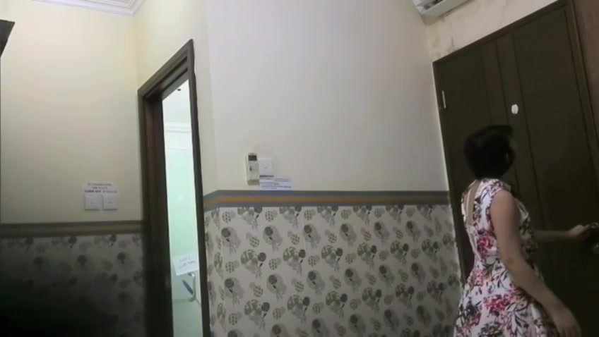 Tante Montok Ngewe Bareng Pacar di Balkon