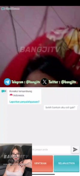 Siswi Nakal Main Dildo di Kamar di Meja Belajar