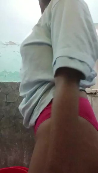 ABG Ngulum Kontol di Balkon