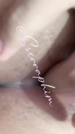 Tante Bohay Ngangkang Lebar Live di Sofa
