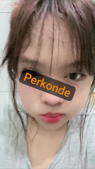Cewek Genit Ngentot Tanpa Ampun di Taman Belakang