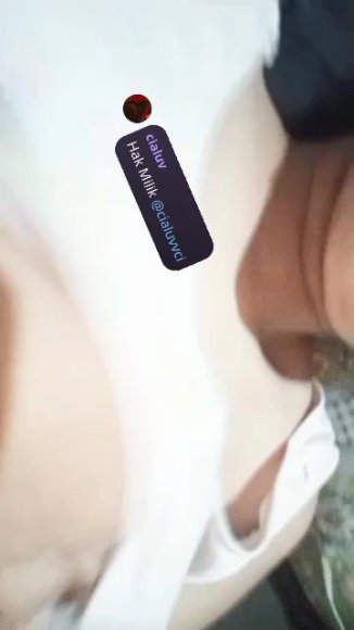 Cewek Jilbab Rekam Sambil Coli di Dapur