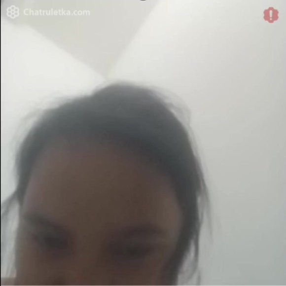 Cewek Jilbab Main Jari Sambil Desah di Ruang Tamu