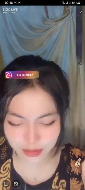 Janda Sange Ngulum Kontol di Kamar Kos