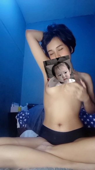 ABG Jepang Colmek Keras Sambil Panggil 'Papa'