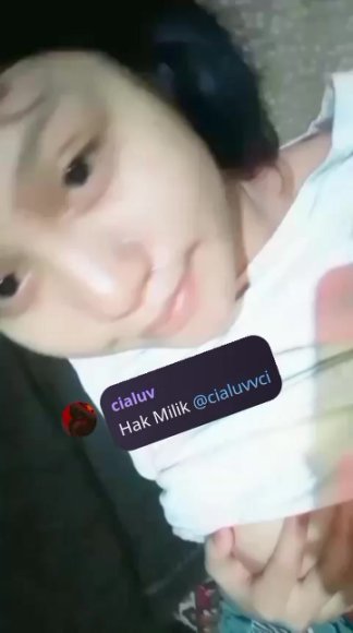 Cewek Genit Disetubuhin Diam-diam di Balkon