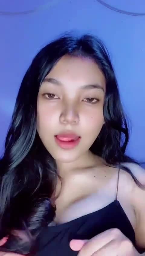 Mbak Binal Ngewe Bareng Pacar di Meja Belajar
