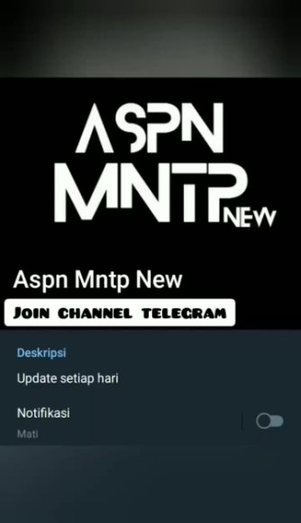 Siswi Nakal Live Show Buka CD di Meja Belajar