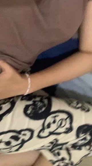ABG Ngulum Kontol di Dapur