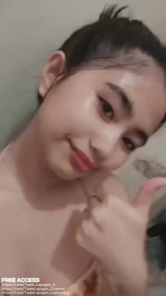 Siswi Nakal Disetubuhin Diam-diam di Kamar Mandi
