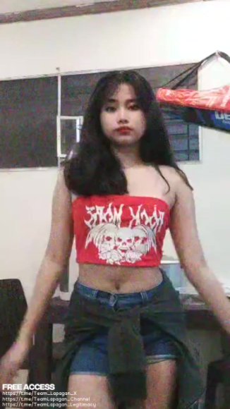 Janda Sange Dientot dari Belakang di Sofa