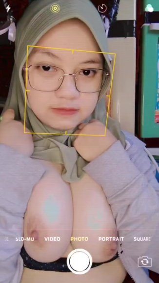 ABG Ngewe Bareng Pacar di Kamar Kos