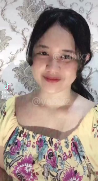 Tante Bohay Ngentot Tanpa Ampun di Ruang Tamu
