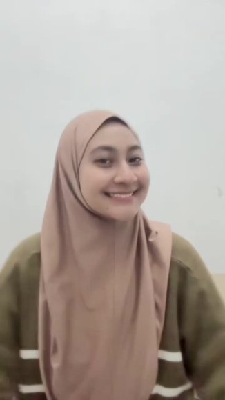 Tante Bohay Ngulum Kontol di Balkon