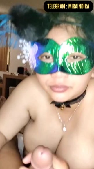 Tante Montok Dientot Sampai Njerit di Kamar Mandi