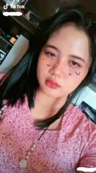 ABG Live Show Buka CD di Kamar Mandi
