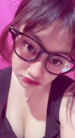 Janda Sange Ngangkang Lebar Live di Kamar Kos