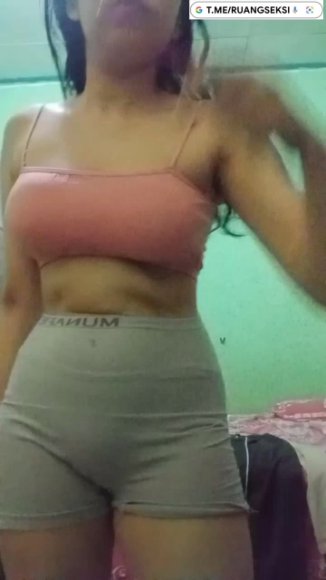 Mbak Binal Ngentot Tanpa Ampun di Toilet Sekolah