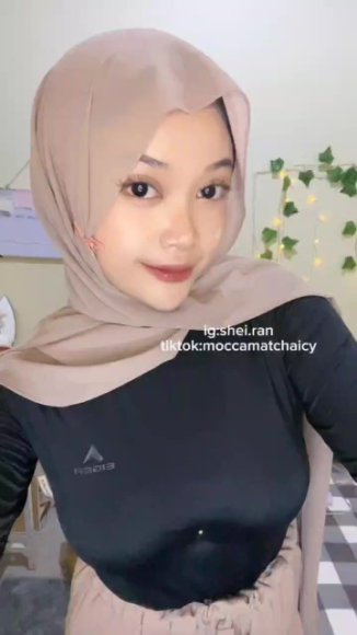 Tante Montok Dientot Sampai Njerit di Balkon