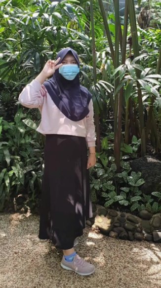 Tante Bohay Dientot Sampai Njerit di Kamar Mandi