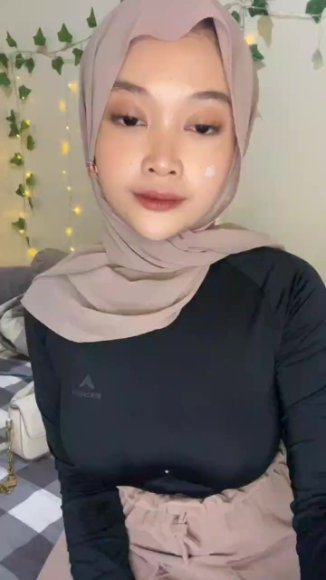 Mbak Binal Dientot dari Belakang di Sofa