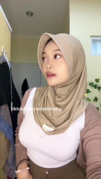 Cewek Kacamata Dientot Sampai Njerit di Kamar Kos