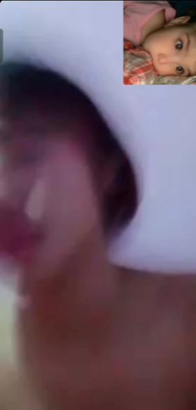 Siswi Nakal Ngentot Tanpa Ampun di Sofa