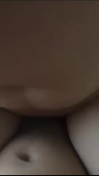 Tante Montok Live Show Buka CD di Taman Belakang