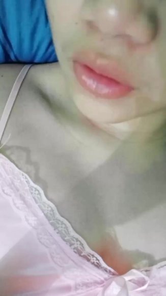 Cewek Jilbab Rekam Sambil Coli di Toilet Sekolah