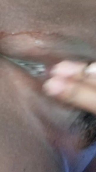 Cewek Kacamata Disetubuhin Diam-diam di Meja Belajar