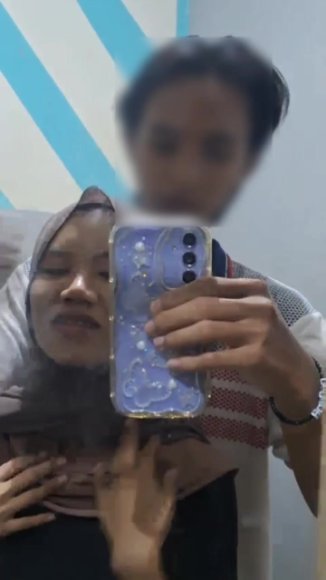 Tante Bohay Ngulum Kontol di Balkon