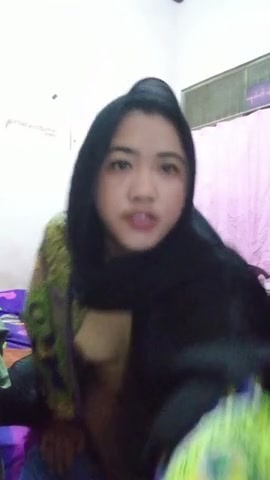 bu guru jilbab vcs sama selingkuhan bugil