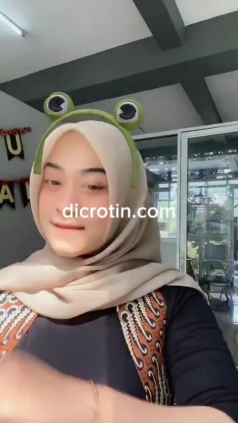 bokep ibu guru salsa jember gemoy tobrut yang lagi viral