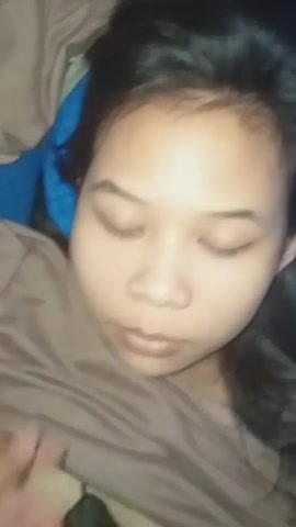 mulan main threesome sama temen pacarnya