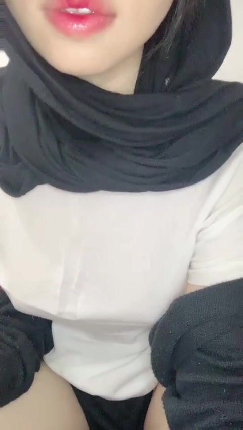 rarah abg kerudung badan putih mulus hobi vcs colmek