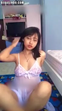 3553-Bokep-Indo-Meruchan-Colmek-Dildo-Lingerie-Putih