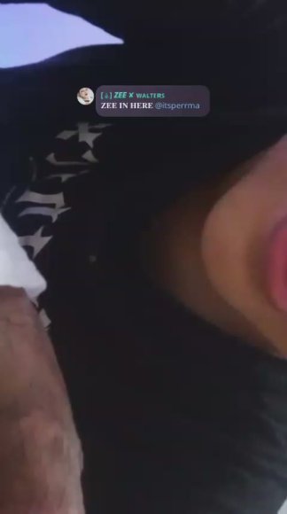 Cewek Genit Colmek Brutal di Sofa