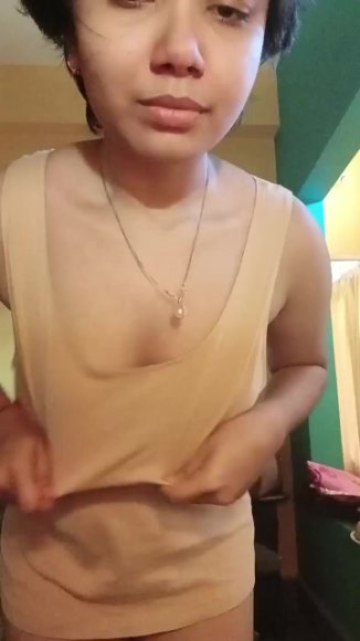Mbak Binal Minta Dientot Keras di Sofa