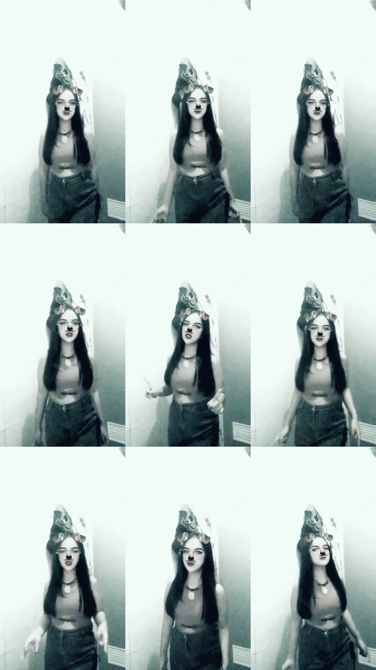 PERCAKAPAN MISS VINA 16