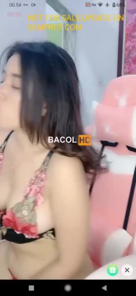 Tante Bohay Ngewe Bareng Pacar di Ruang Tamu