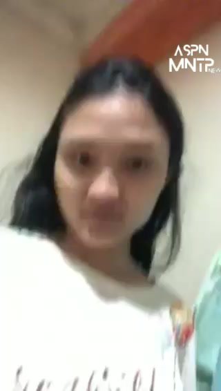 Siswi Nakal Main Jari Sambil Desah di Kamar Kos