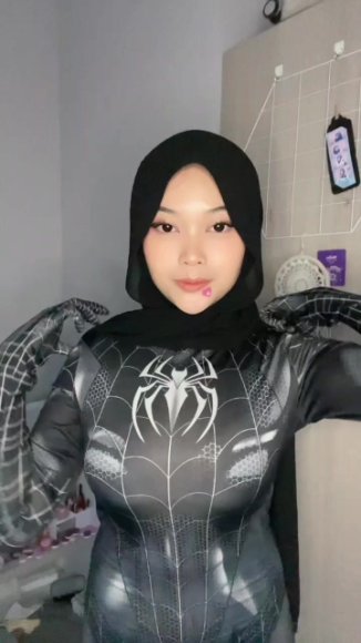 Cewek Jilbab Main Dildo di Kamar di Kamar Kos
