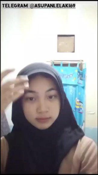 Cewek SMA Ngentot Tanpa Ampun di Dapur