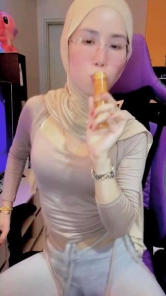 Mbak Binal Ngangkang Lebar Live di Dapur