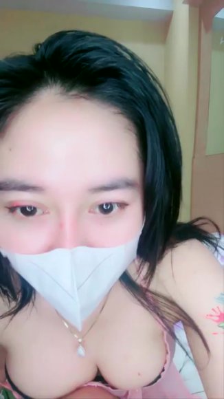 Tante Bohay Disetubuhin Diam-diam di Balkon